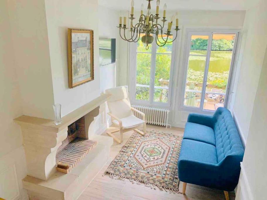 Maison De Charme Avec Vue Sur Chateau ピエールフォン エクステリア 写真