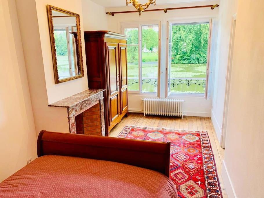 Maison De Charme Avec Vue Sur Chateau ピエールフォン エクステリア 写真