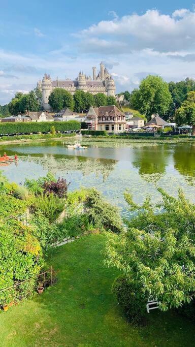 Maison De Charme Avec Vue Sur Chateau ピエールフォン エクステリア 写真